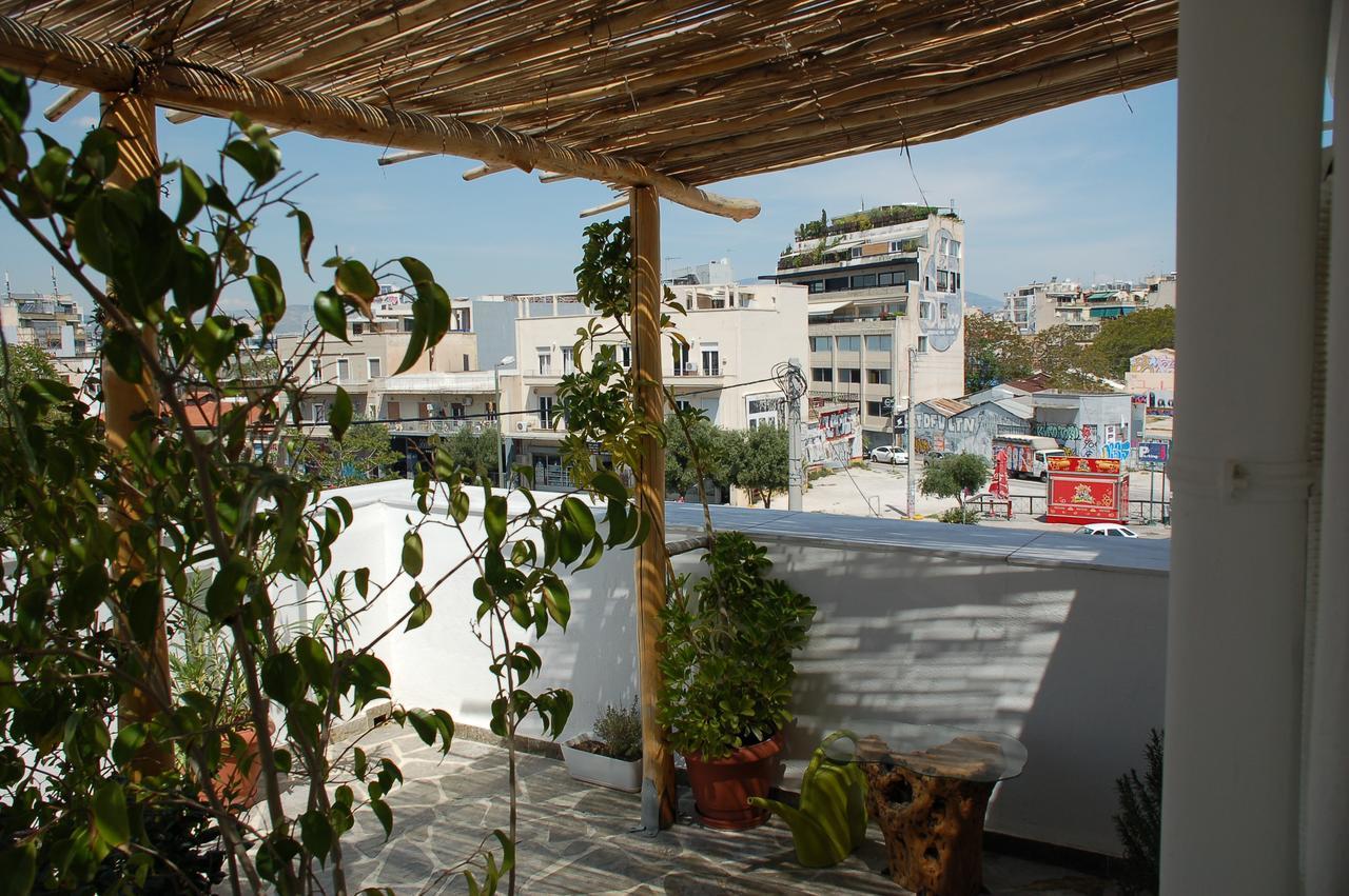 Auberge de jeunesse The House à Athènes Extérieur photo