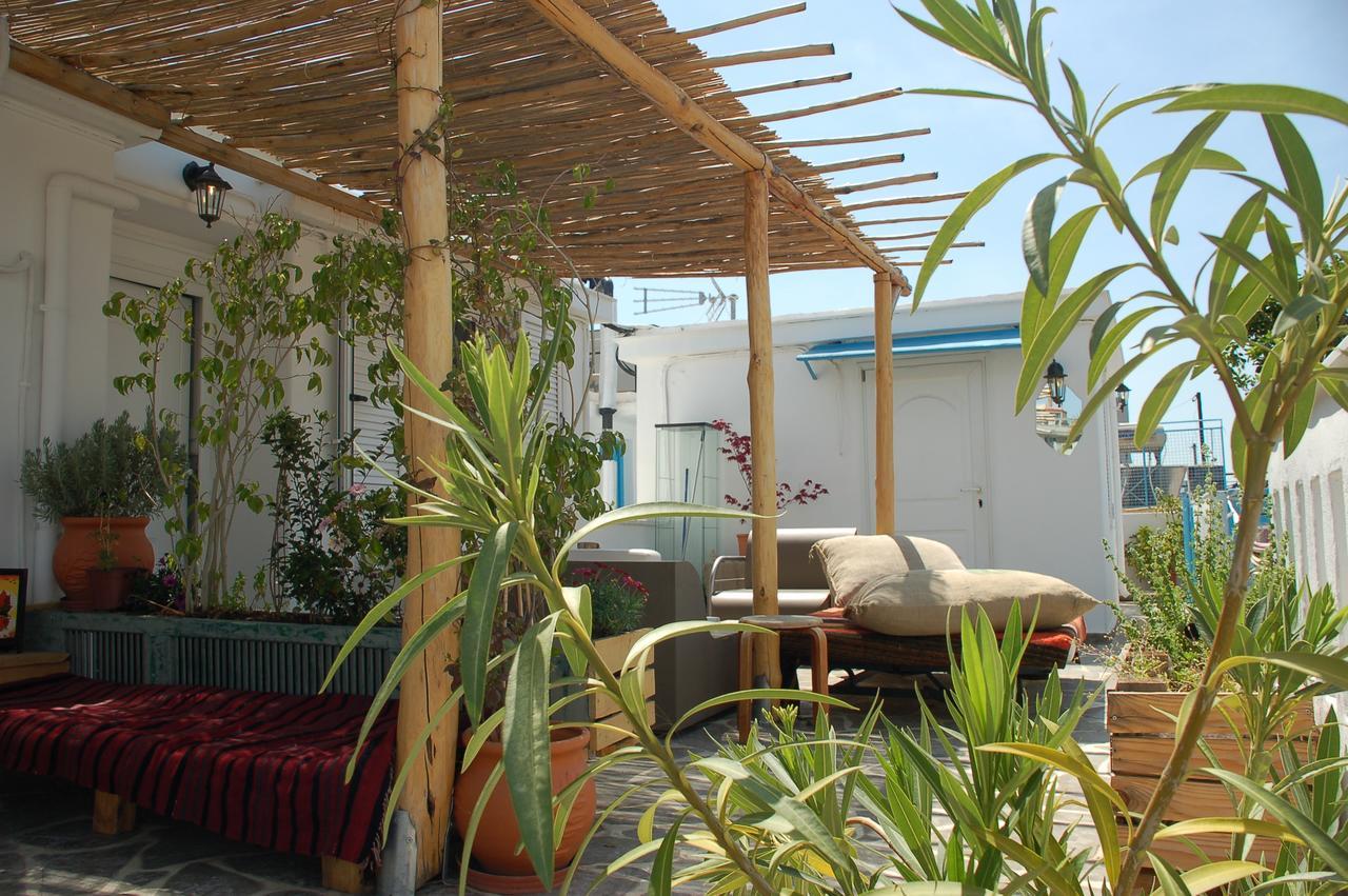Auberge de jeunesse The House à Athènes Extérieur photo