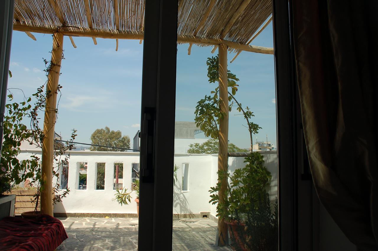 Auberge de jeunesse The House à Athènes Extérieur photo