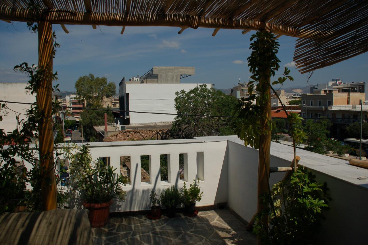 Auberge de jeunesse The House à Athènes Extérieur photo