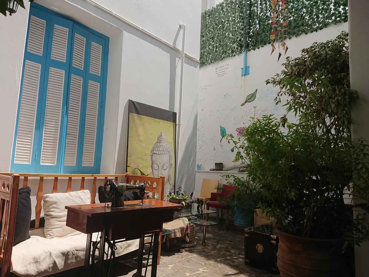 Auberge de jeunesse The House à Athènes Extérieur photo
